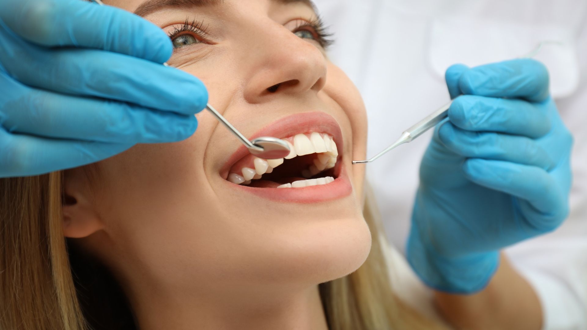 Periodontal exam and scaling treatment at Alani Dental Jacksonville Florida